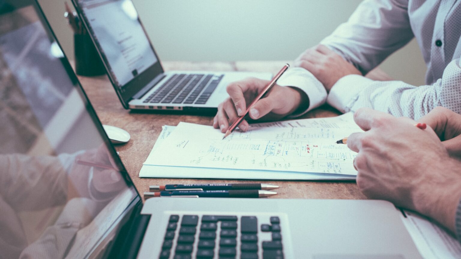 An Outbound Campaign Launch Checklist for Service Businesses